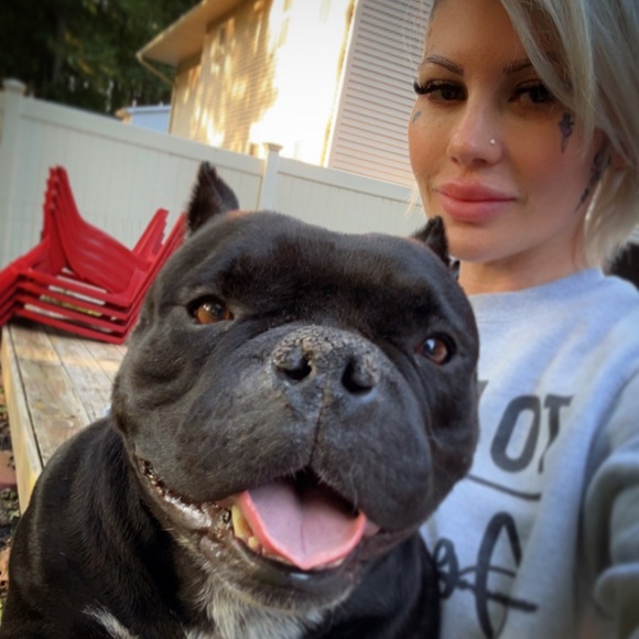 🦇JLARYNN IS LIVE!🦇 - Picture 3 of 6